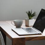 Forex vs. Stock Trading: Unpacking the Key Differences